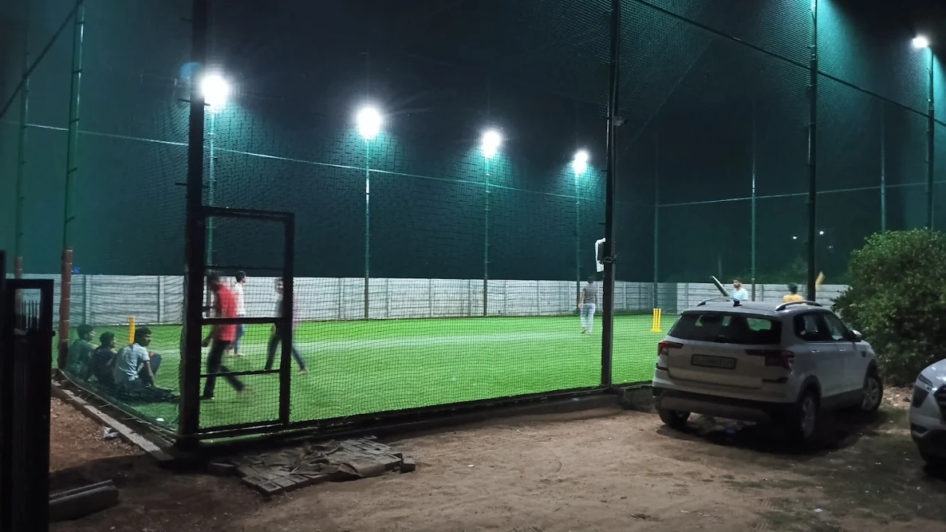 super-over-box-cricket | gandhinagar | turfbooking super-over-box-cricket | gandhinagar | turfbooking
